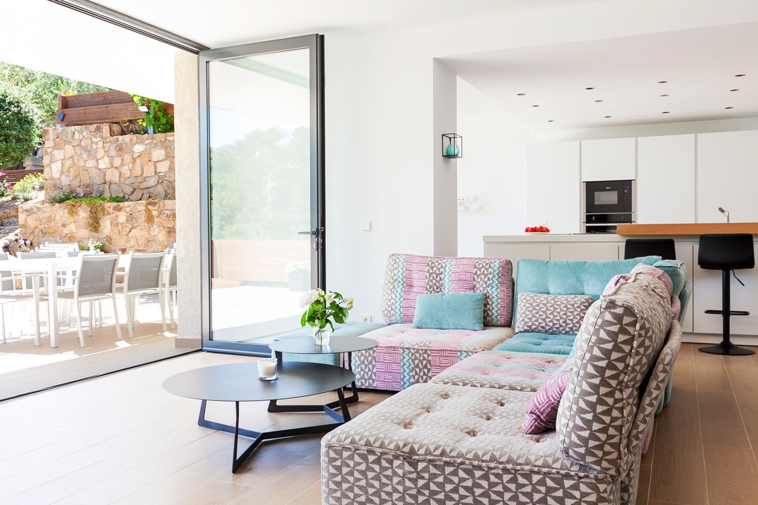 Casa Karian Apartment ตอสซาเดมาร์ ภายนอก รูปภาพ